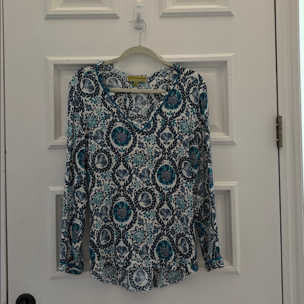 Sigrid Olsen Blue and White Patterned Top